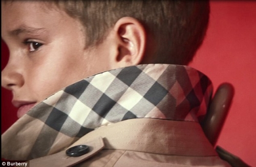 Ромео Бекхэм стал лицом Burberry
