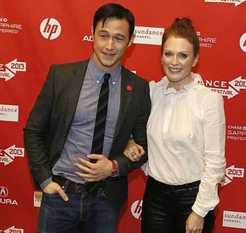 Джулианна Мур и Джозеф Гордон-Левитт