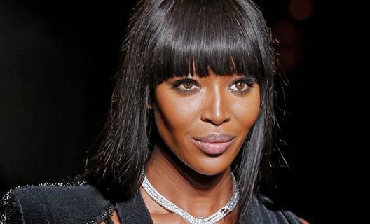 Наоми Кэмпбелл приняла участие в показе коллекции Versace