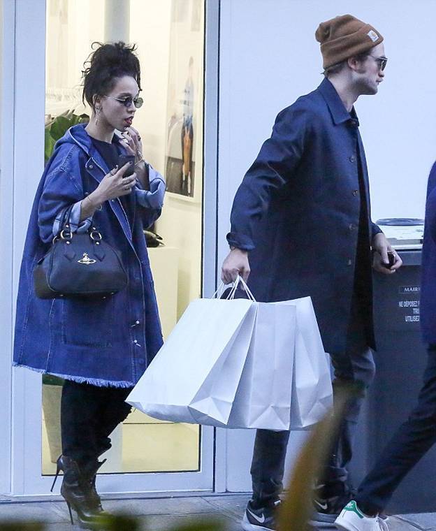 Роберт Паттинсон и его девушка FKA twigs