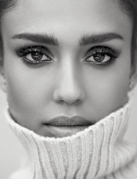 Джессика Альба в фотосессии для журнала Shape