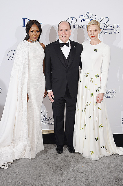 Роскошная Наоми Кэмпбелл на церемонии Princess Grace Awards