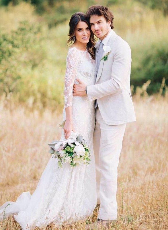 Никки Рид в платье от Claire Pettibone