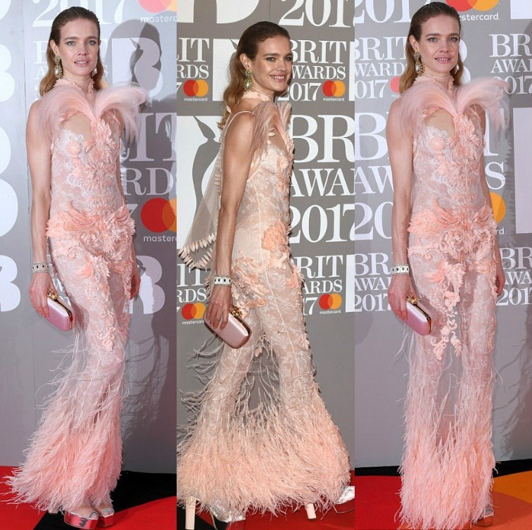 BRIT Awards-2017: звезды на красной дорожке (фоторепортаж)