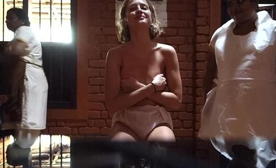 Возлюбленная Гарри Стайлса поделилась снимками со SPA-салона