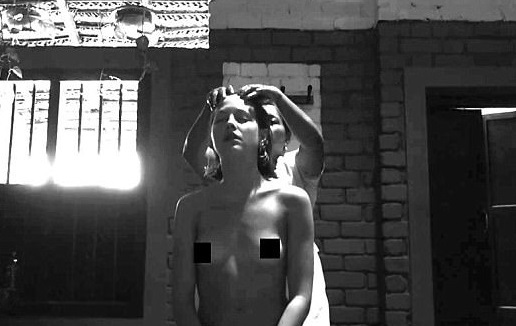 Возлюбленная Гарри Стайлса поделилась снимками со SPA-салона