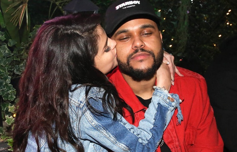 The Weeknd отменил часть тура, чтобы поддержать Селену Гомес
