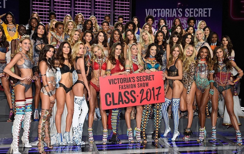 Грандиозный показ Victoria`s Secret-2017 в Шанхае (фоторепортаж)