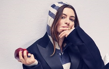 Энн Хэтэуэй объяснила, почему предупредила поклонников, что набрала лишний вес для роли