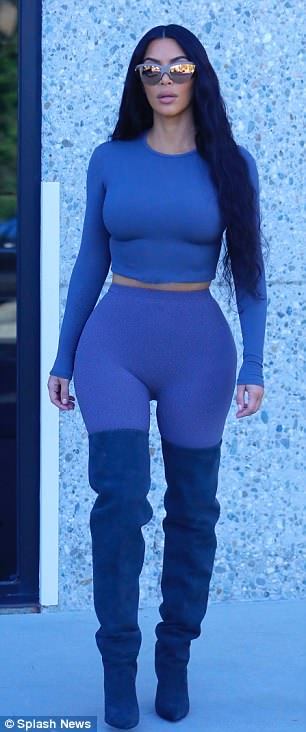 Ким Кардашьян в Yeezy x 2XU в Лос-Анджелесе