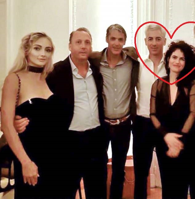 Нэри Оксман и Билли Экман с друзьями