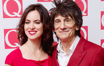 Излечившийся от рака 71-летний гитарист Rolling Stones может стать папой близнецов